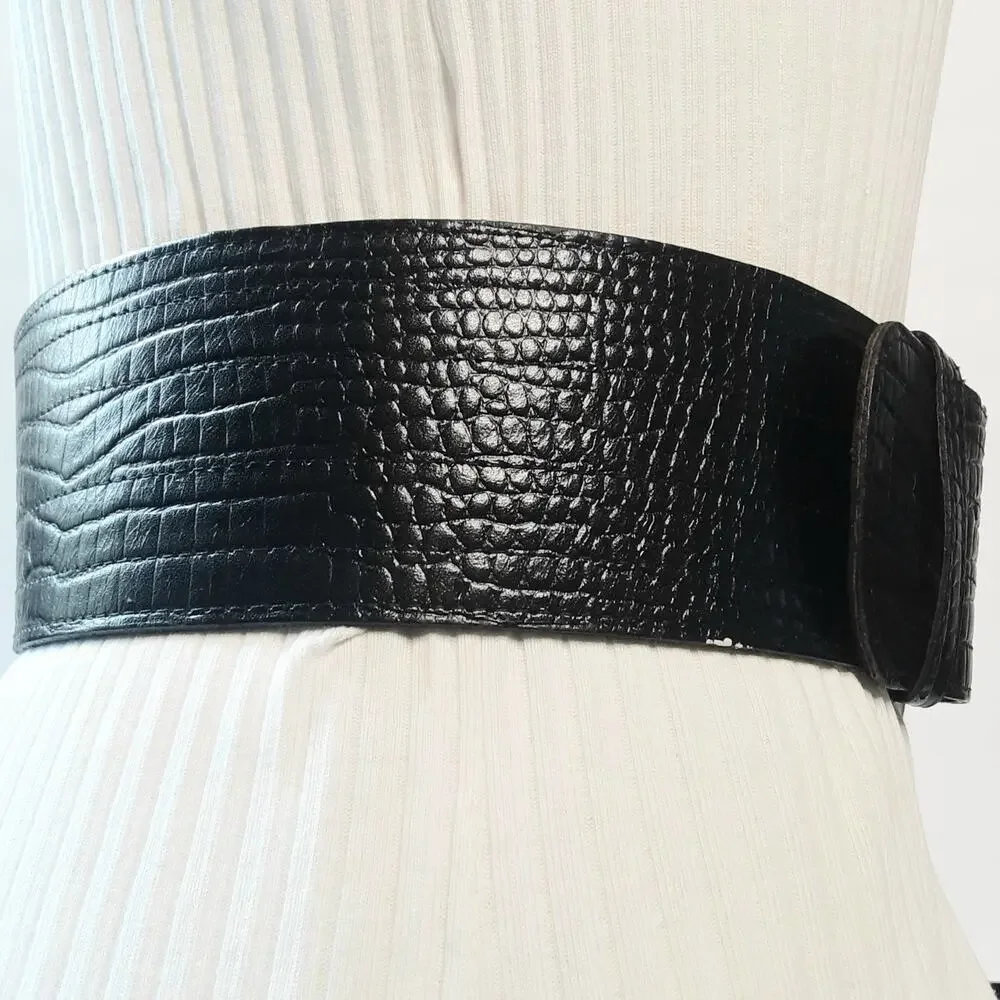 Abbe' Creations Womens Black Crocodile Embossed Genuine Leather Wide Belt Small